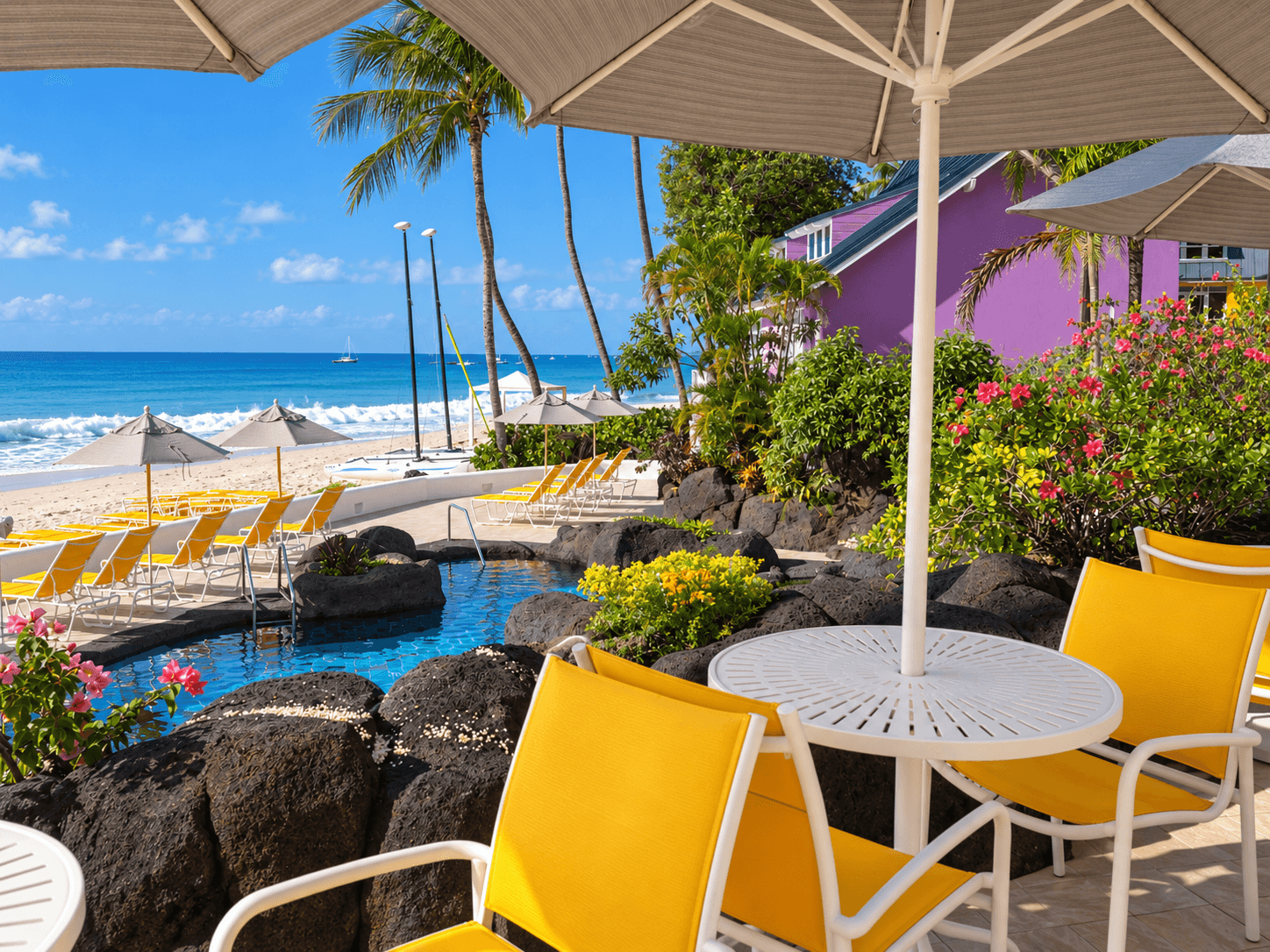 Crystal Cove Hotel